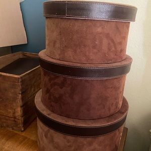 Hat boxes